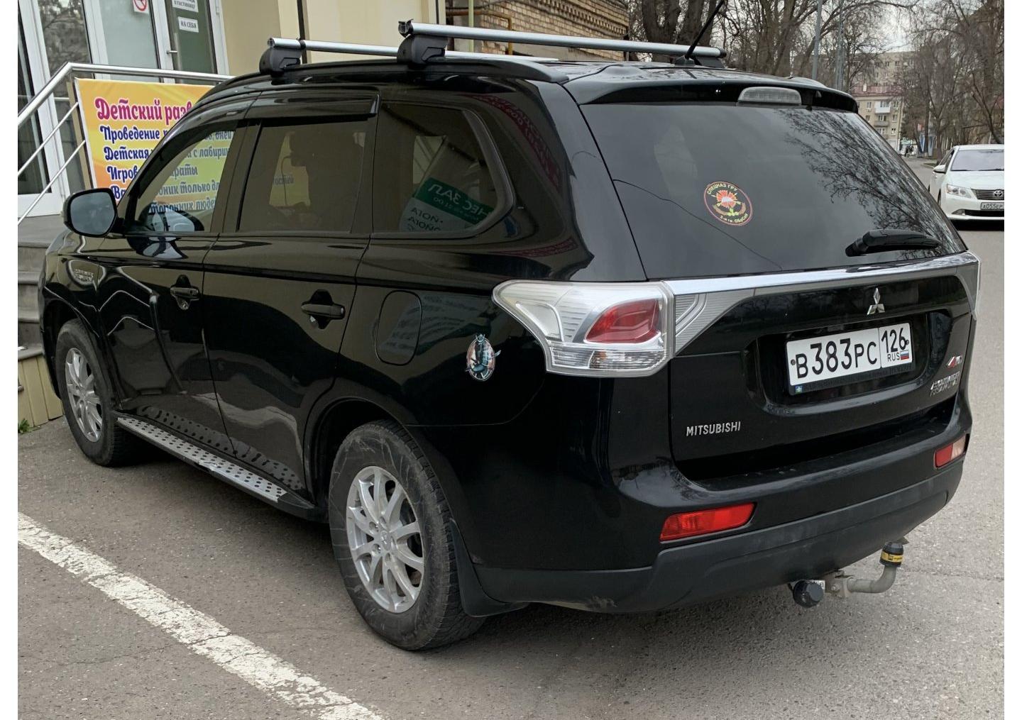 Автомобиль госномер В383РС126