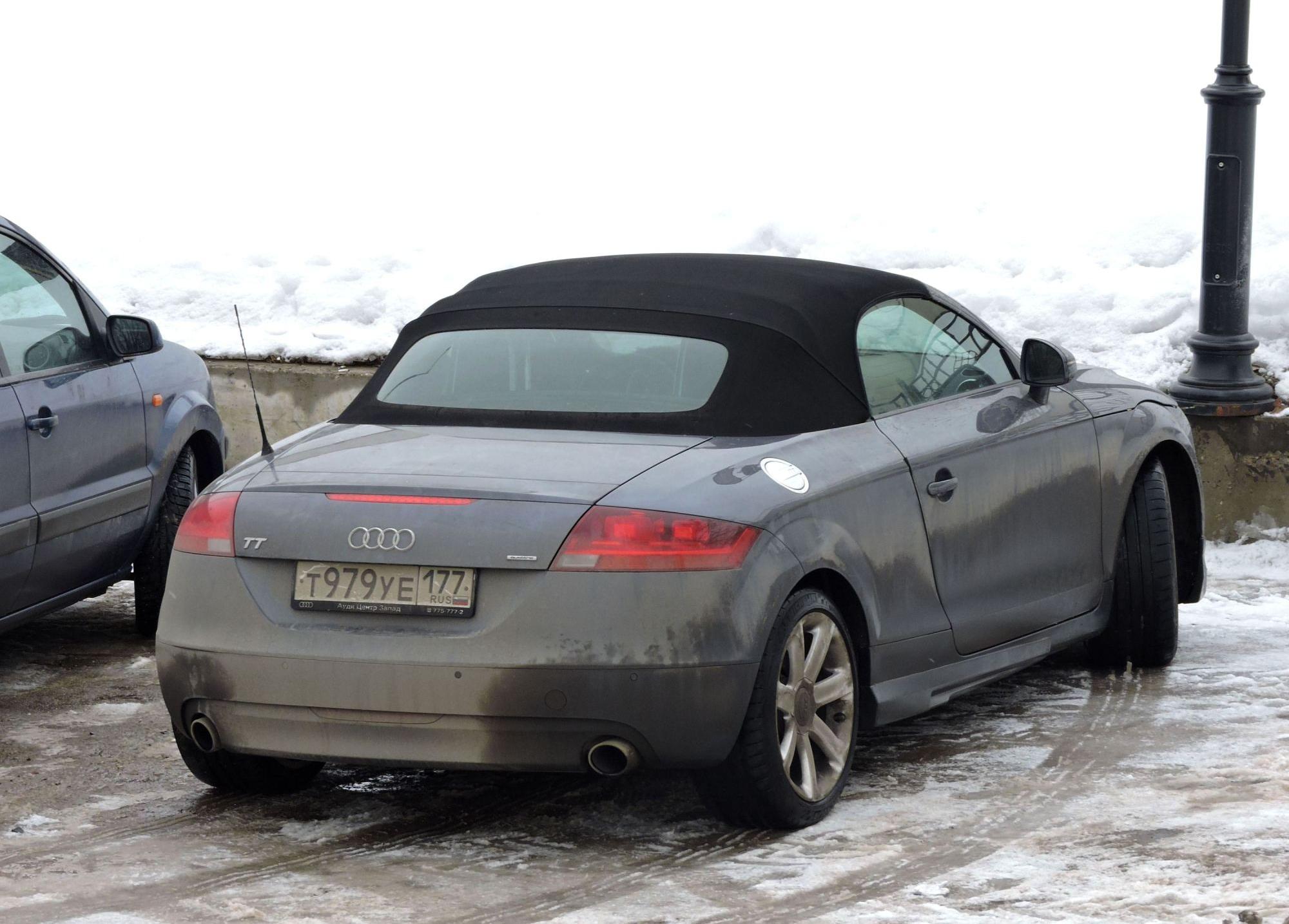Автомобиль госномер Т979УЕ177
