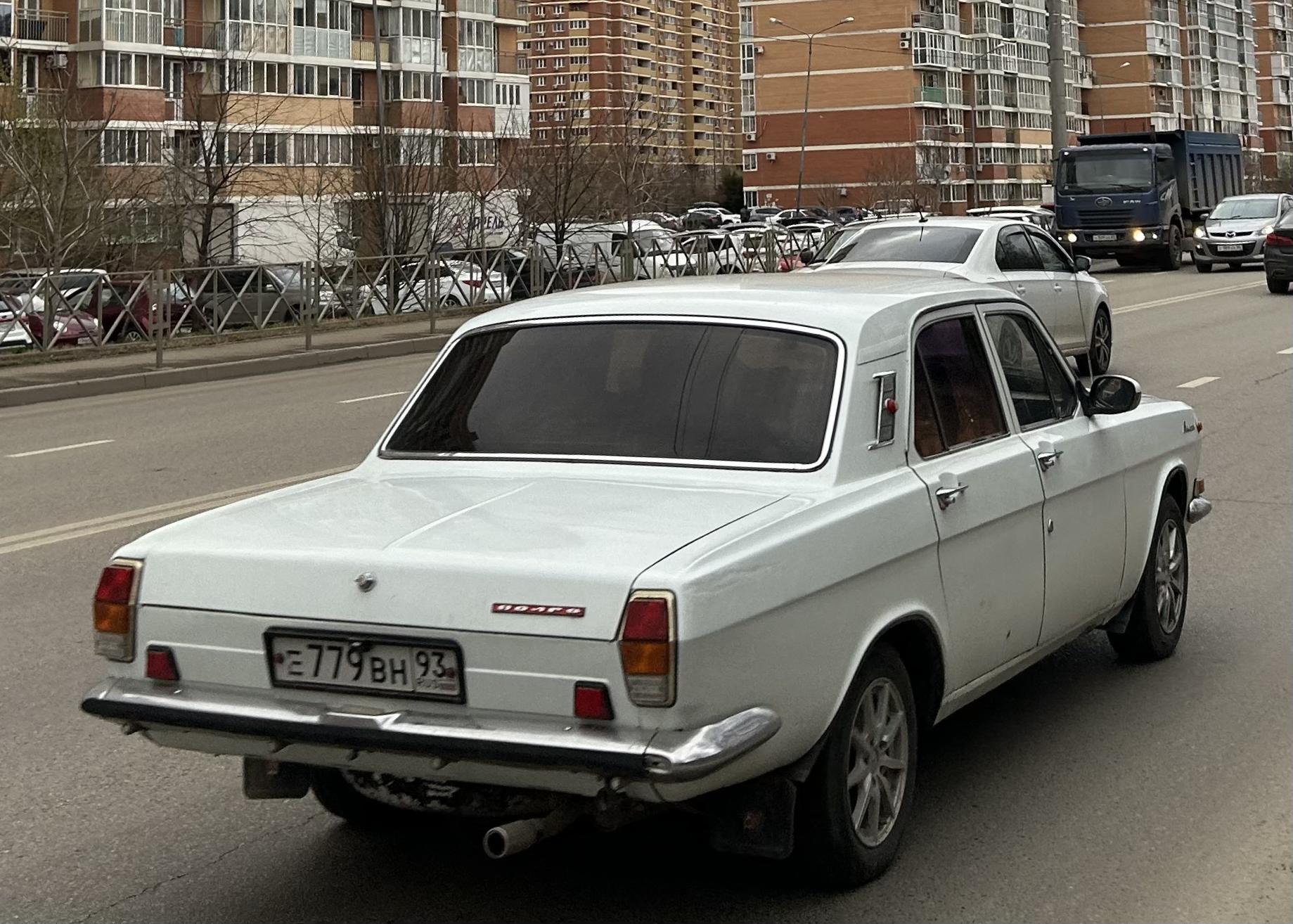 Автомобиль госномер Е779ВН93