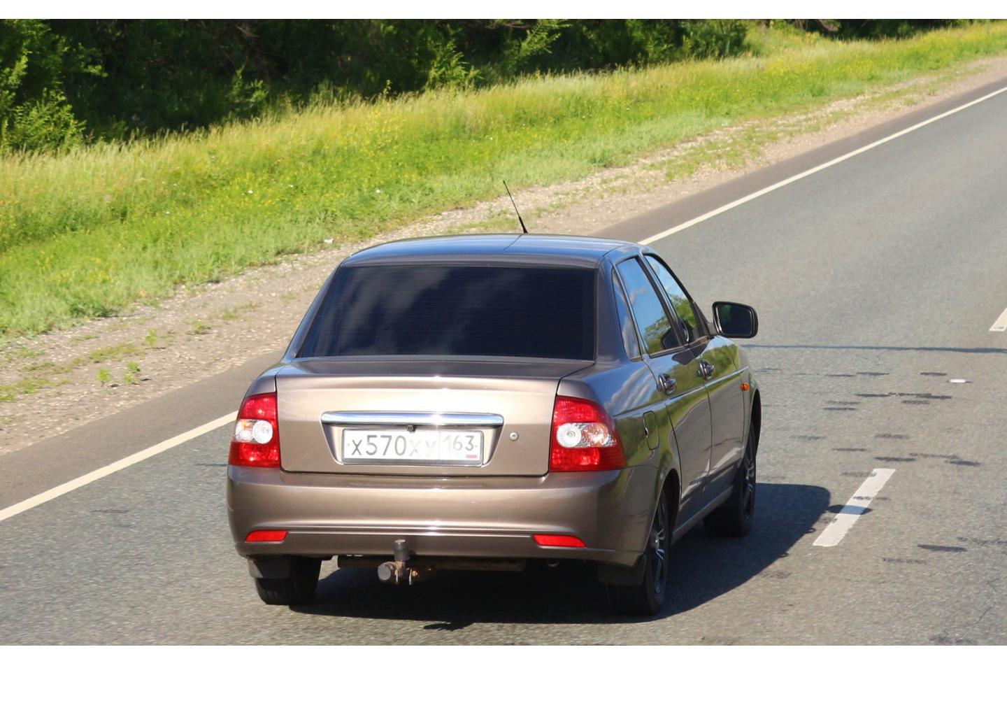 Автомобиль госномер Х570ХУ163