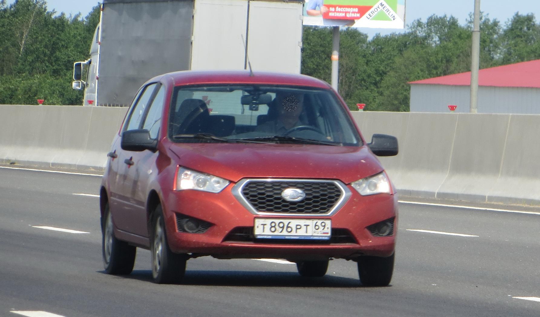 Автомобиль госномер Т896РТ69