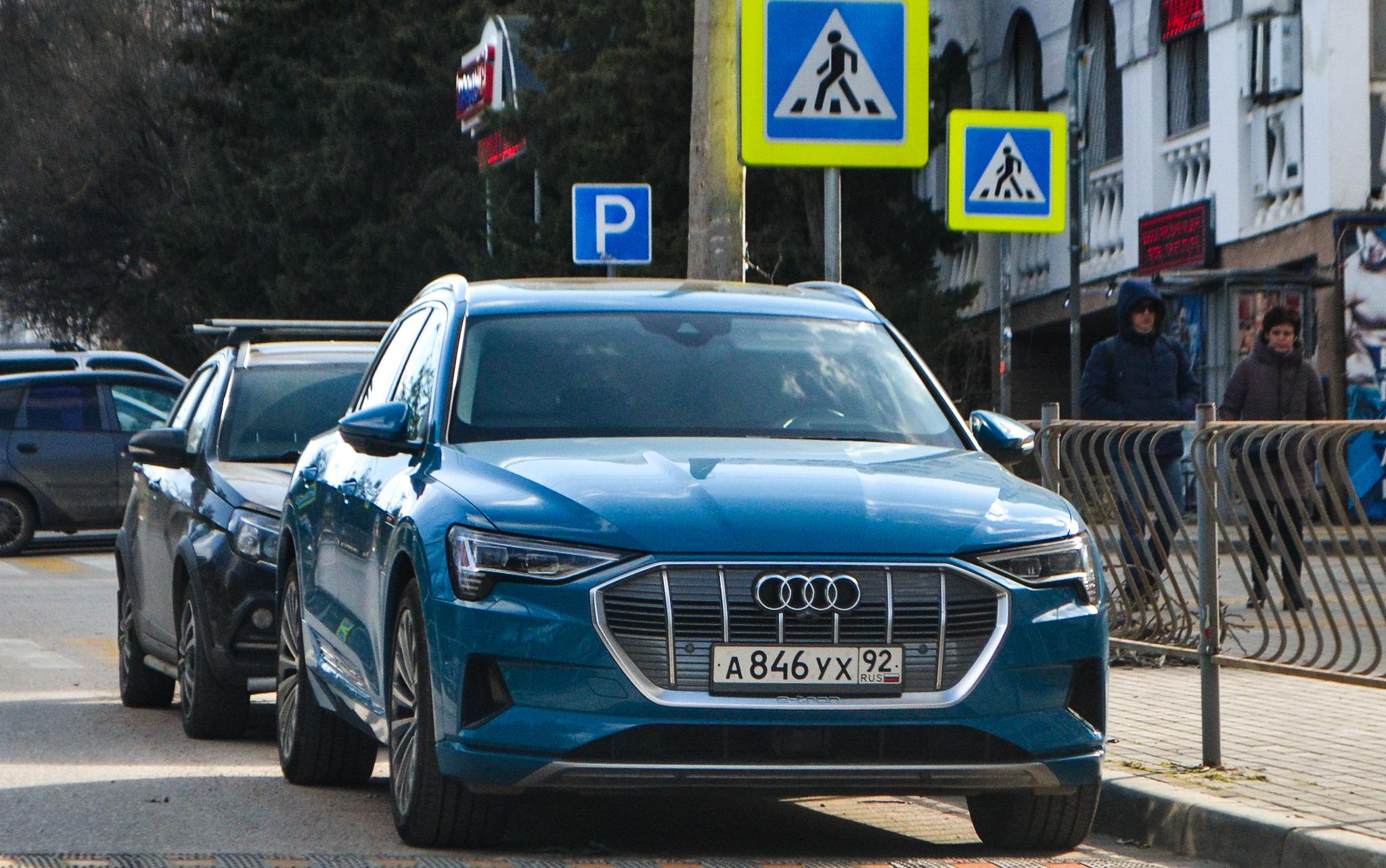 Автомобиль госномер А846УХ92