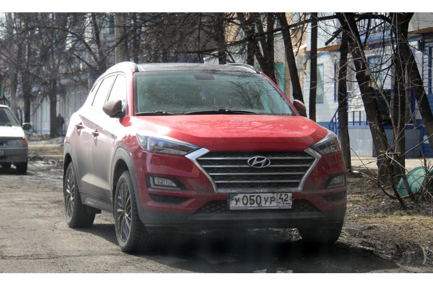 Автомобиль госномер У050УР42