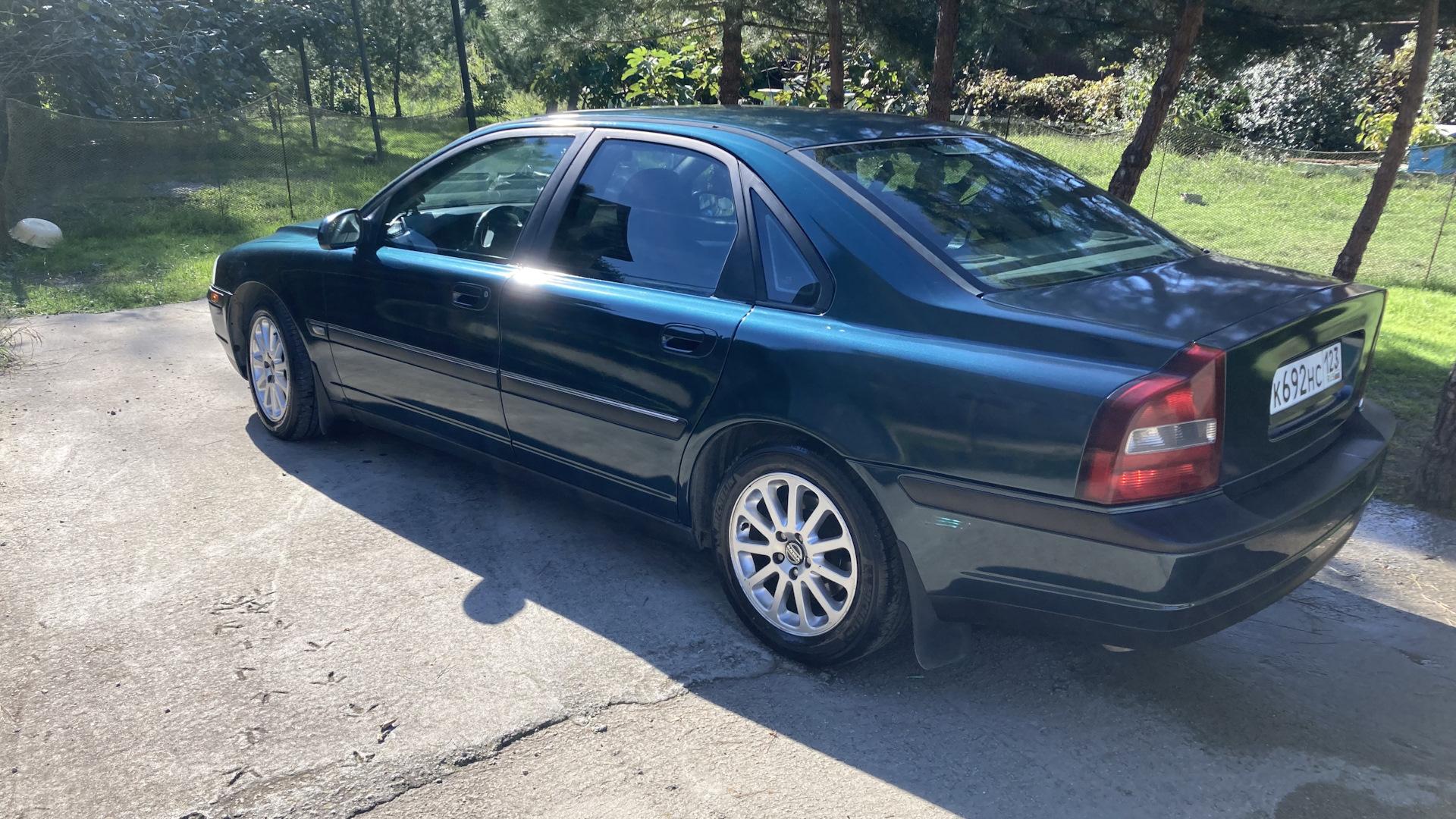 Автомобиль госномер К692НС12