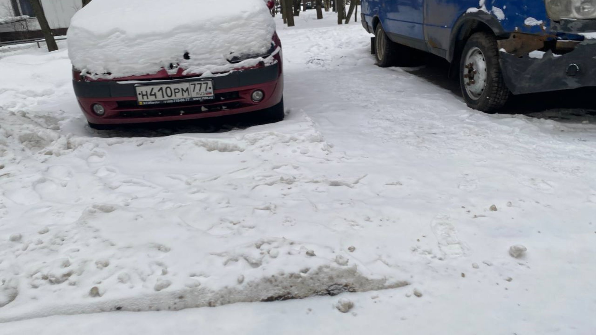 Автомобиль госномер Н410РМ777