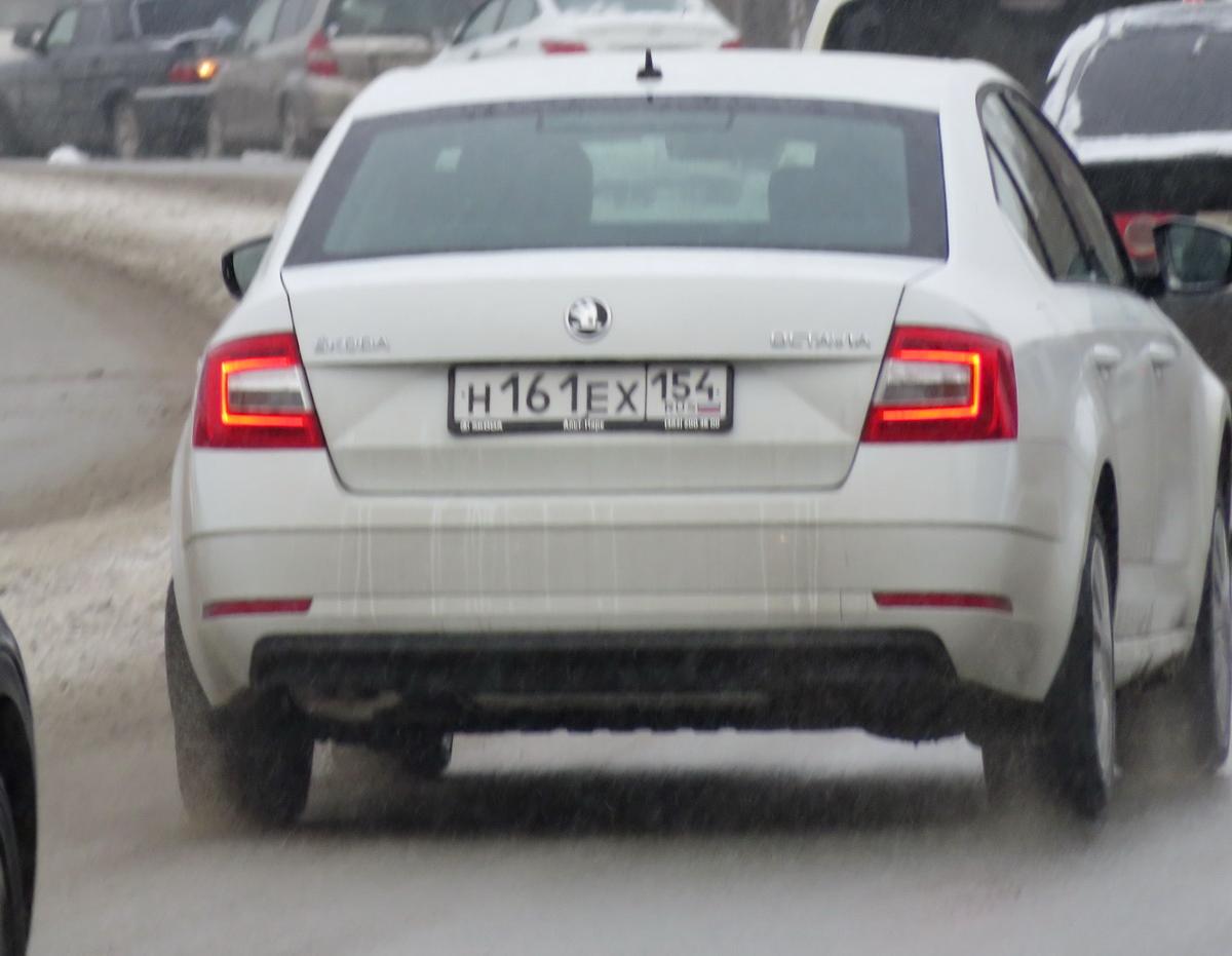 Автомобиль госномер Н161ЕХ154