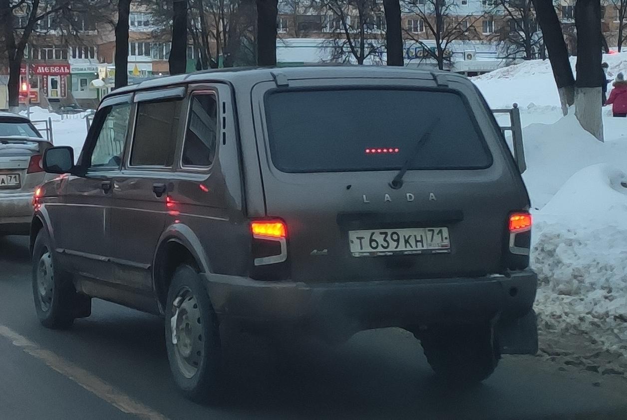 Автомобиль госномер Т639КН71