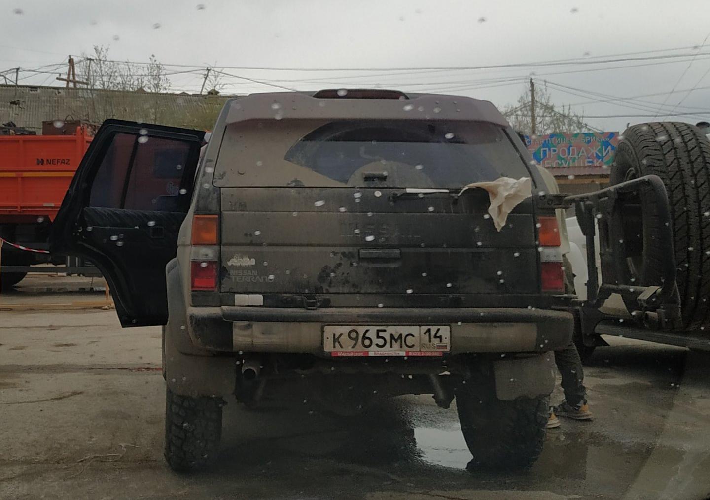 Автомобиль госномер К965МС14