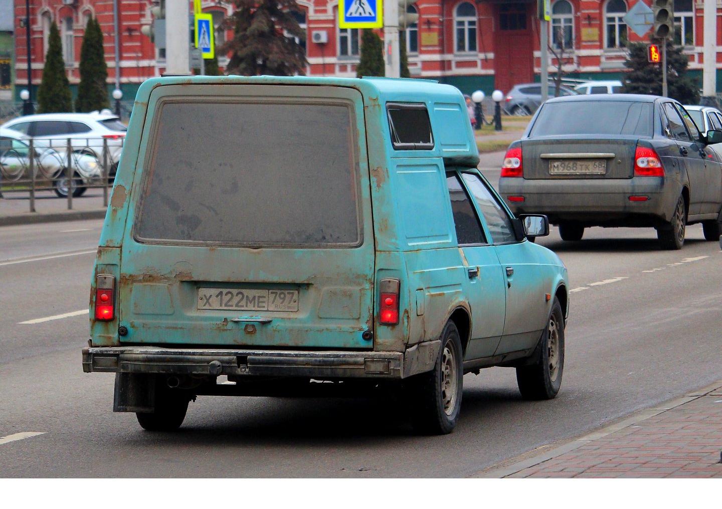 Автомобиль госномер Х122МЕ797