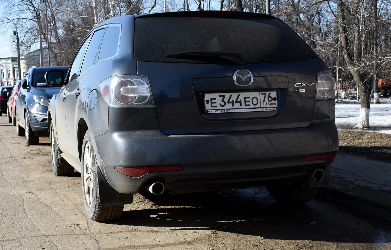 Автомобиль госномер Е344ЕО76