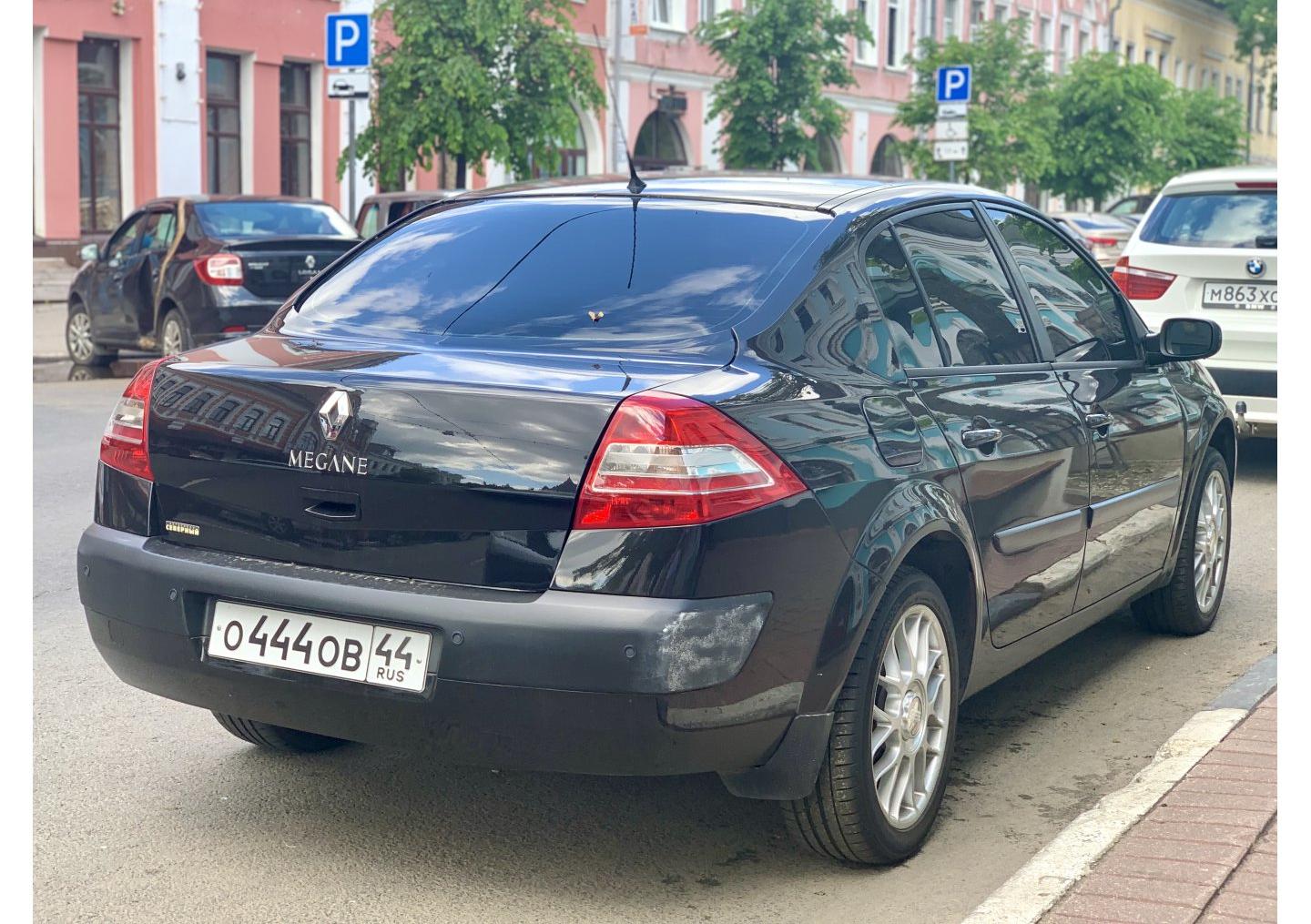 Автомобиль госномер О444ОВ44