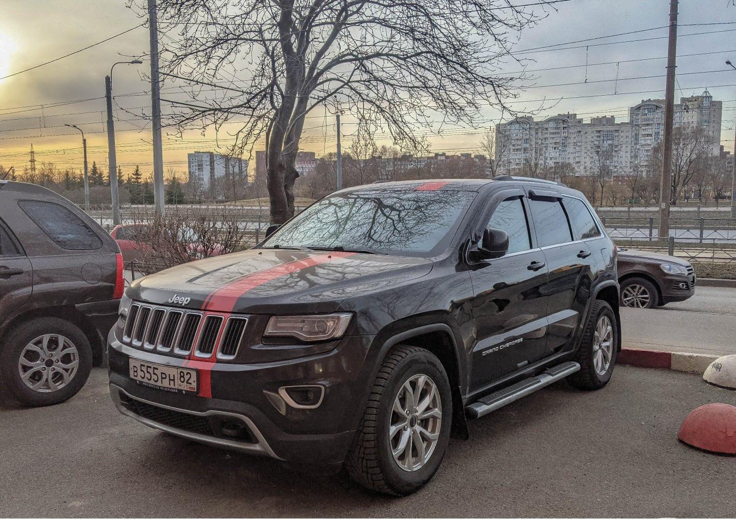 Автомобиль госномер В555РН82