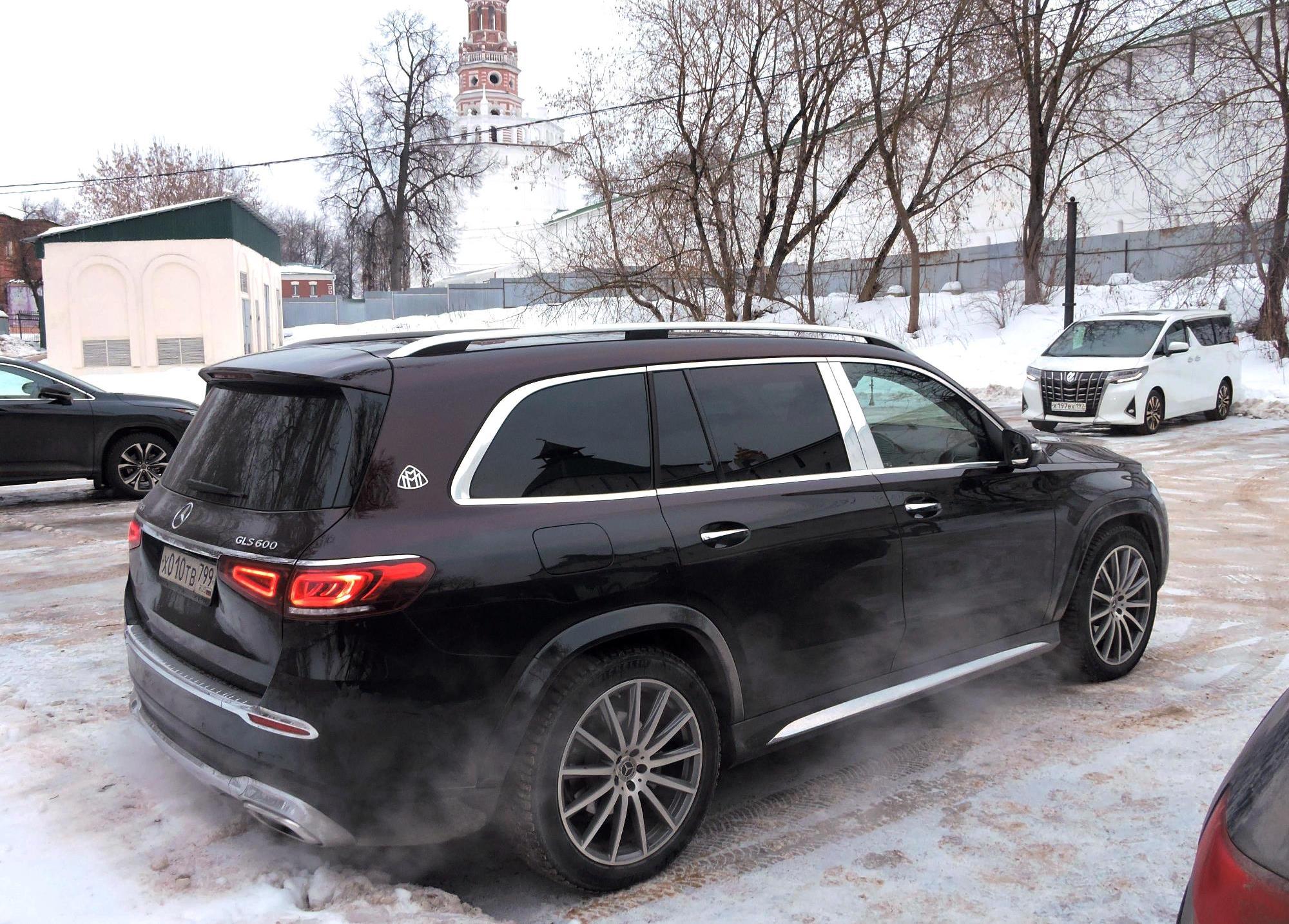 Автомобиль госномер Х010ТВ799