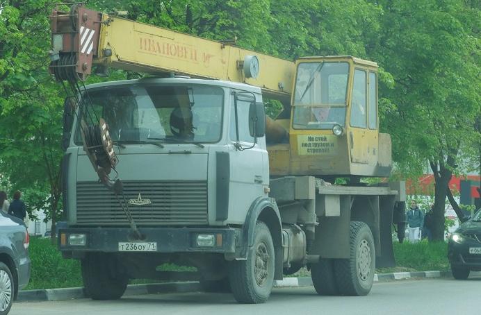 Автомобиль госномер Т236ОУ71