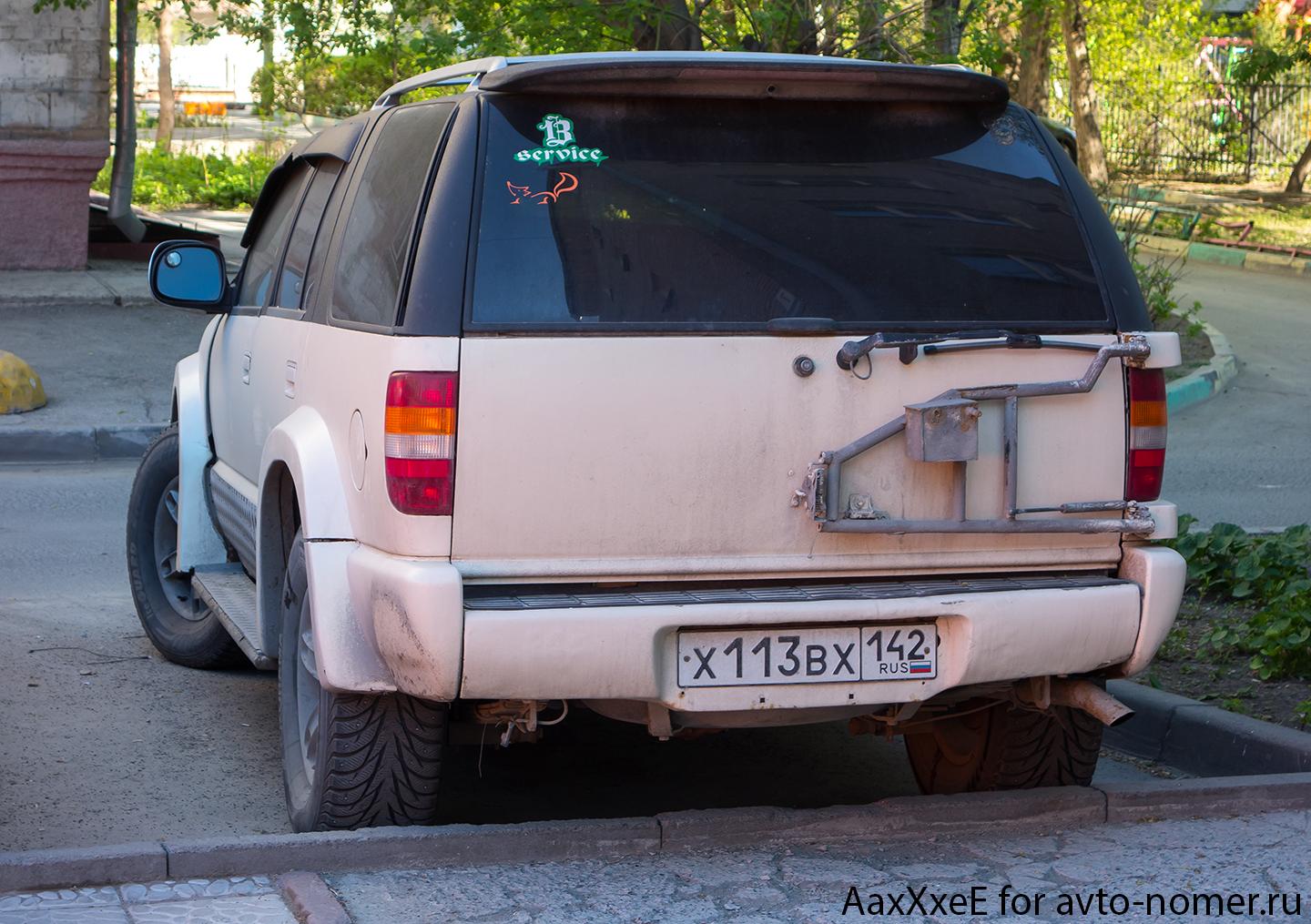 Автомобиль госномер Х113ВХ142