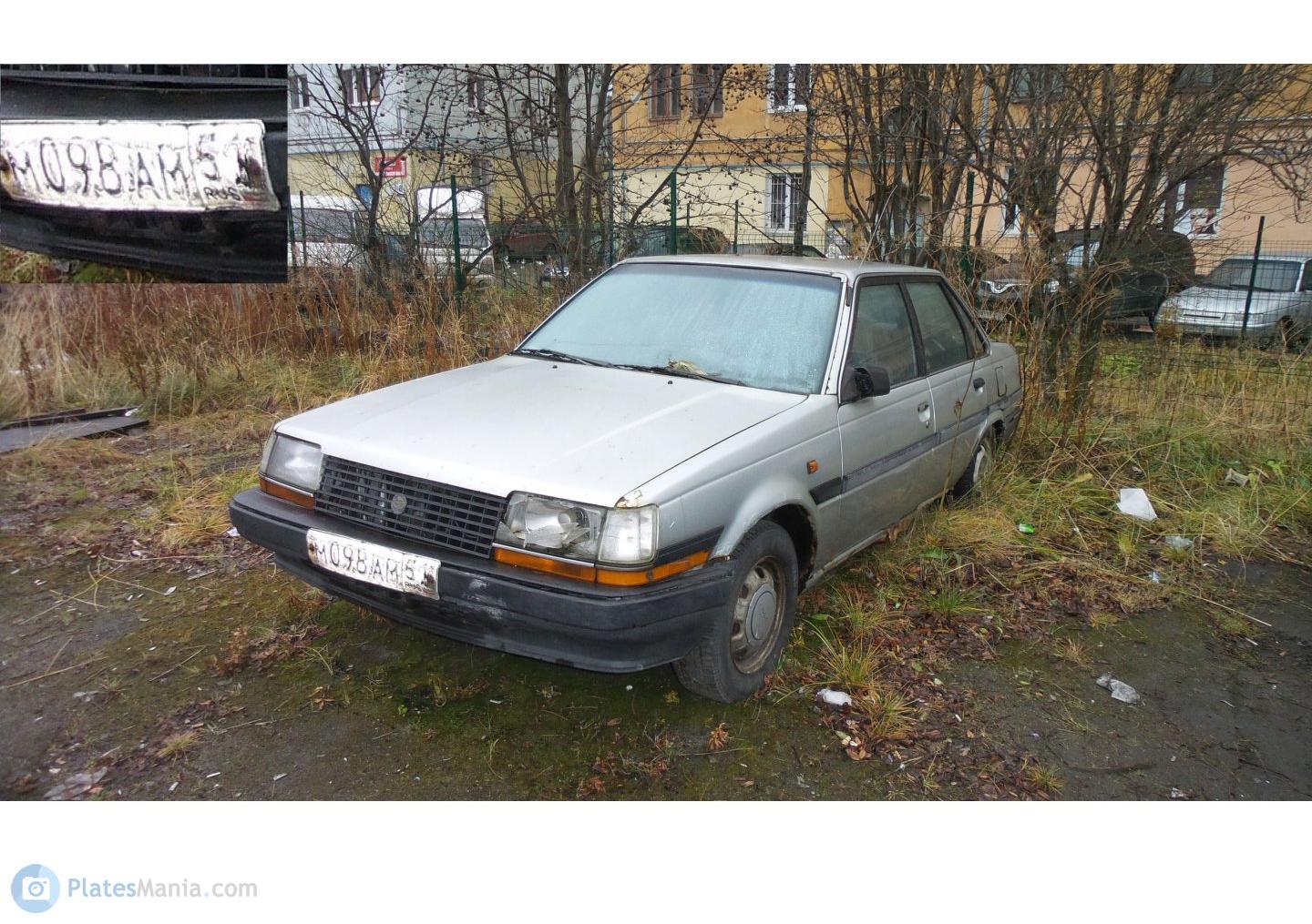 Автомобиль госномер М098АМ51