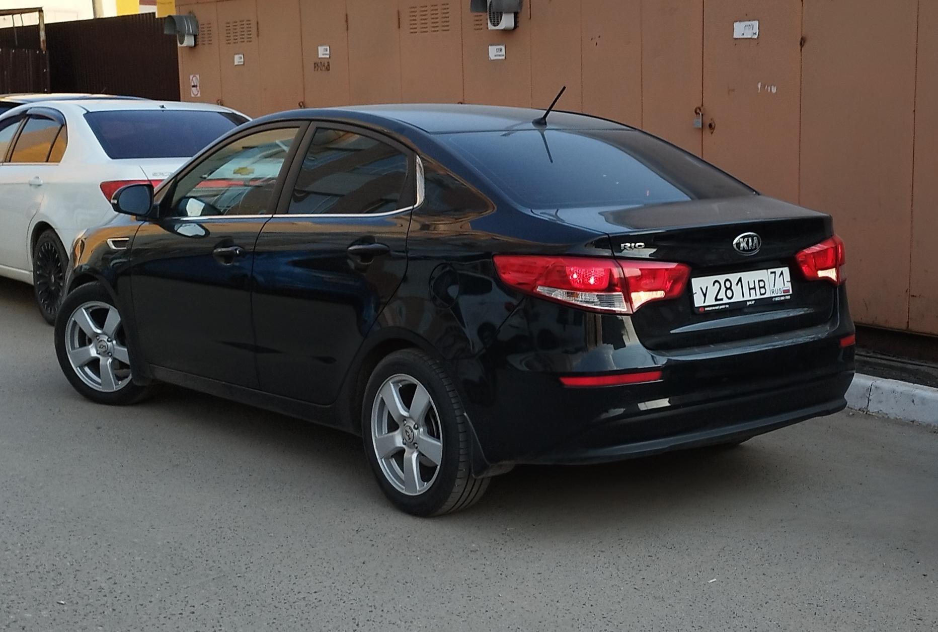 Автомобиль госномер У281НВ71