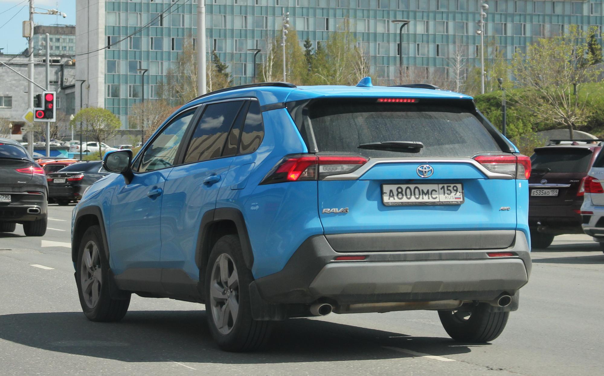 Автомобиль госномер А800МС159