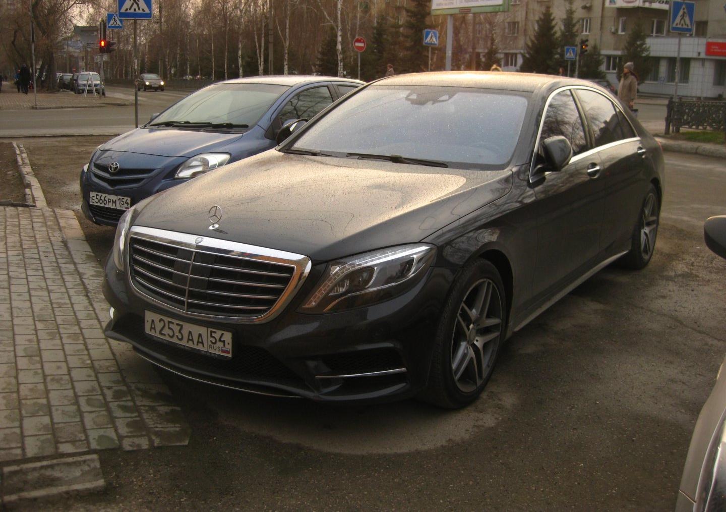 Автомобиль госномер А253АА54