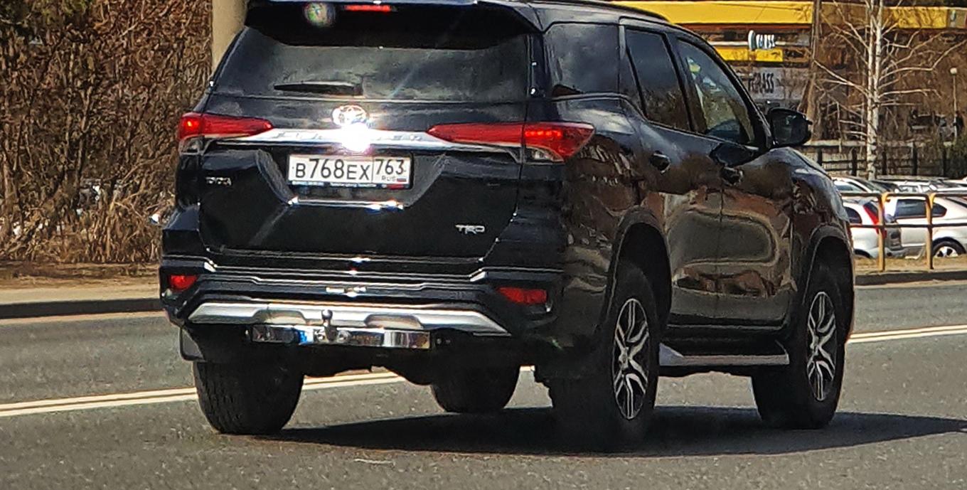 Автомобиль госномер В768ЕХ763