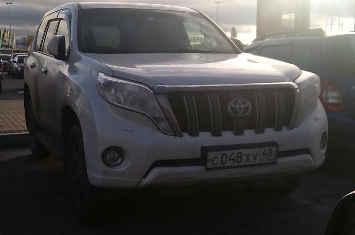Автомобиль госномер С048ХУ48