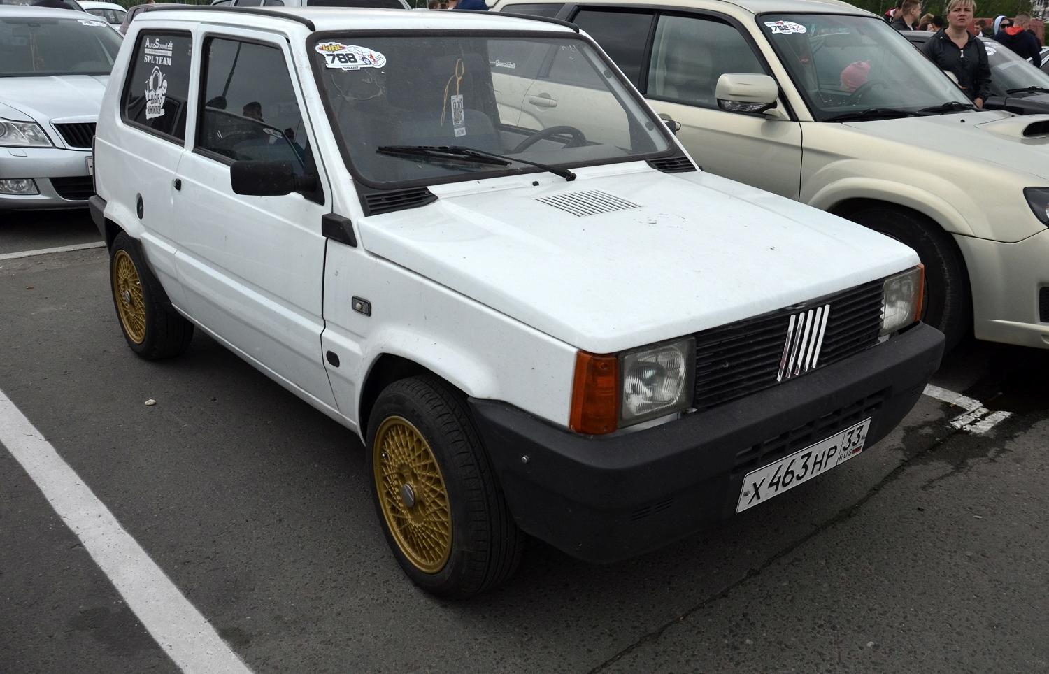 Автомобиль госномер Х463НР33