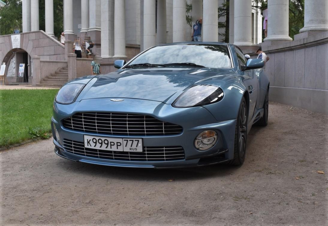Автомобиль госномер К999РР777