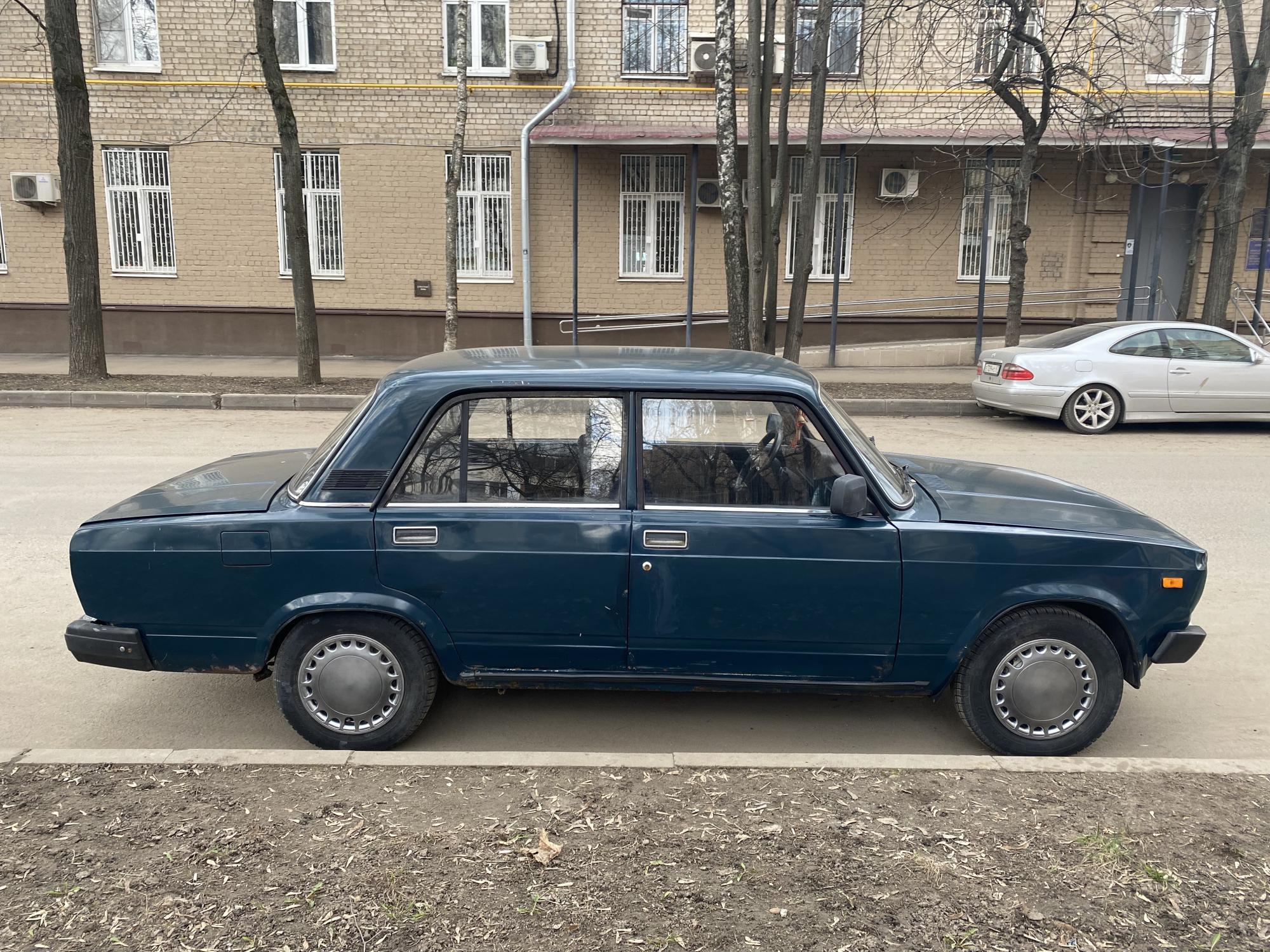 Автомобиль госномер В612ТВ777