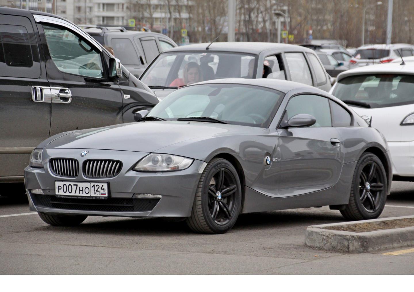 Автомобиль госномер Р007НО124