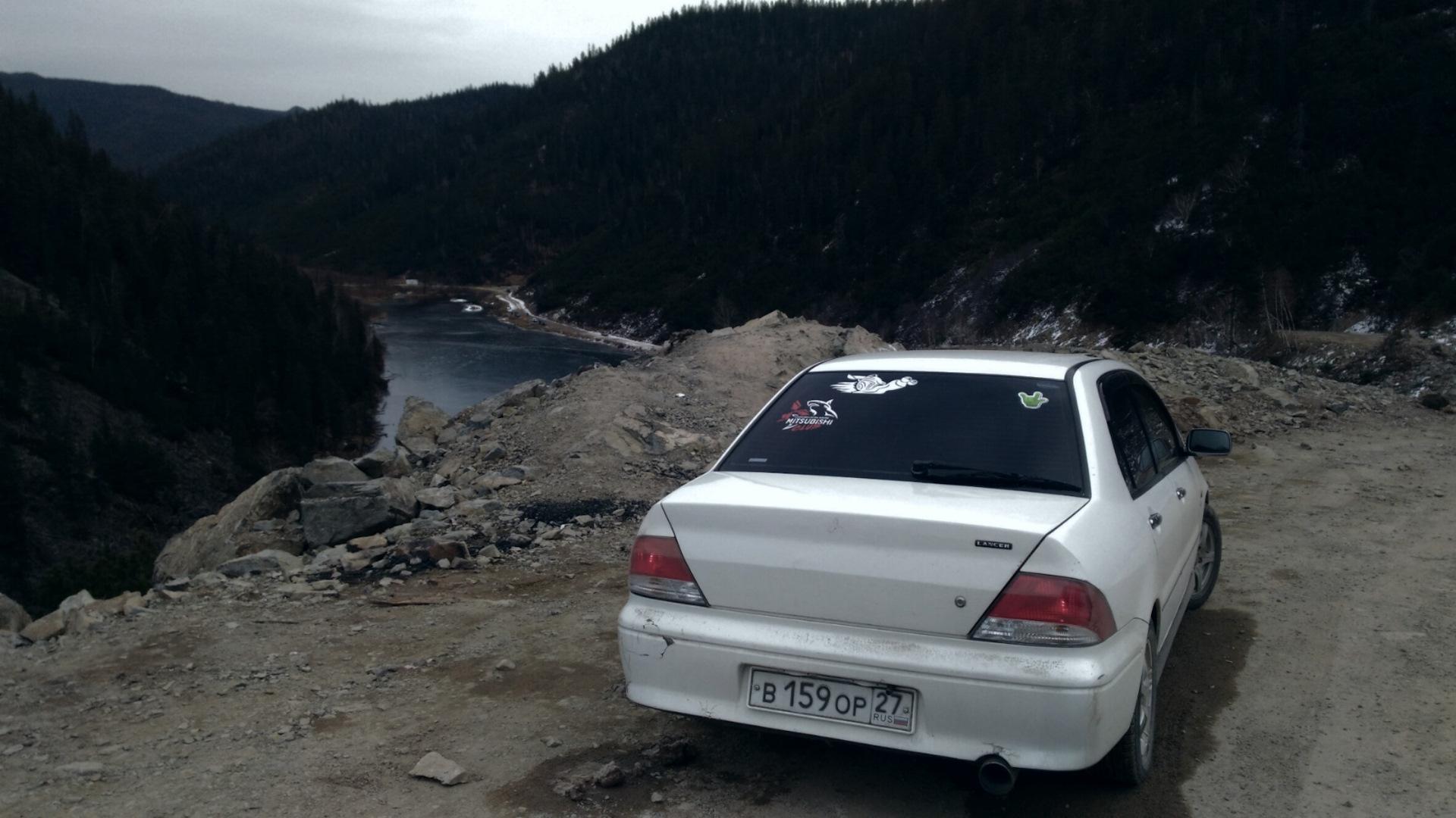 Автомобиль госномер В159ОР27