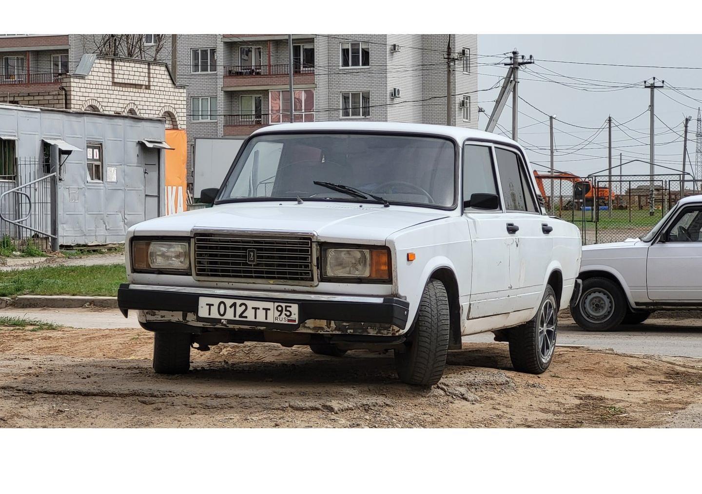 Автомобиль госномер Т012ТТ95