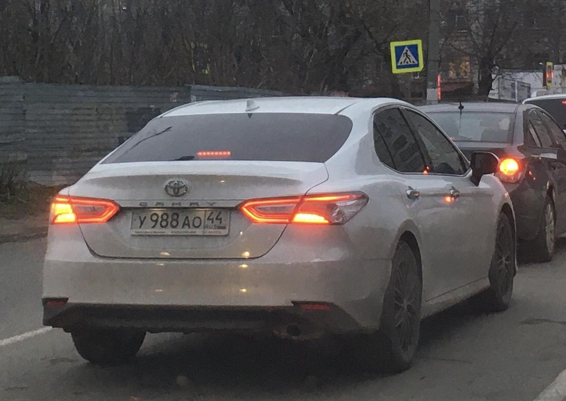 Автомобиль госномер У988АО44