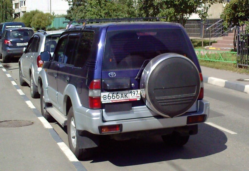Автомобиль госномер В666АК197