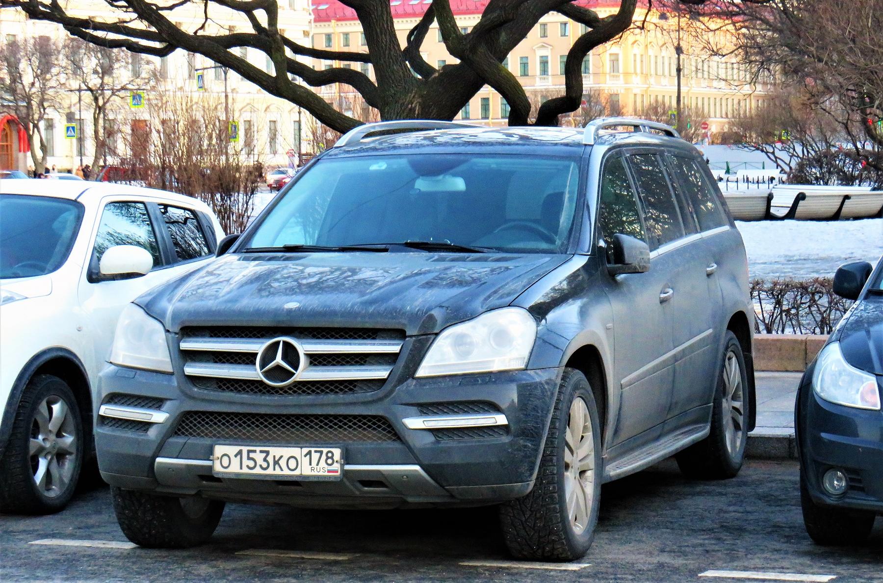 Автомобиль госномер О153КО178