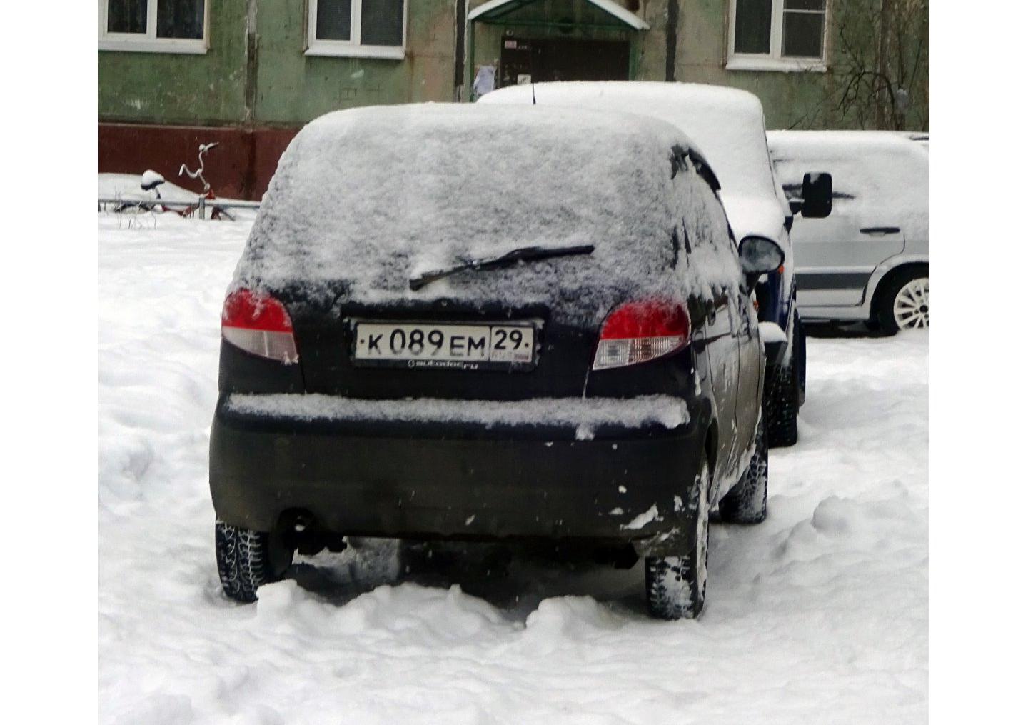 Автомобиль госномер К089ЕМ29