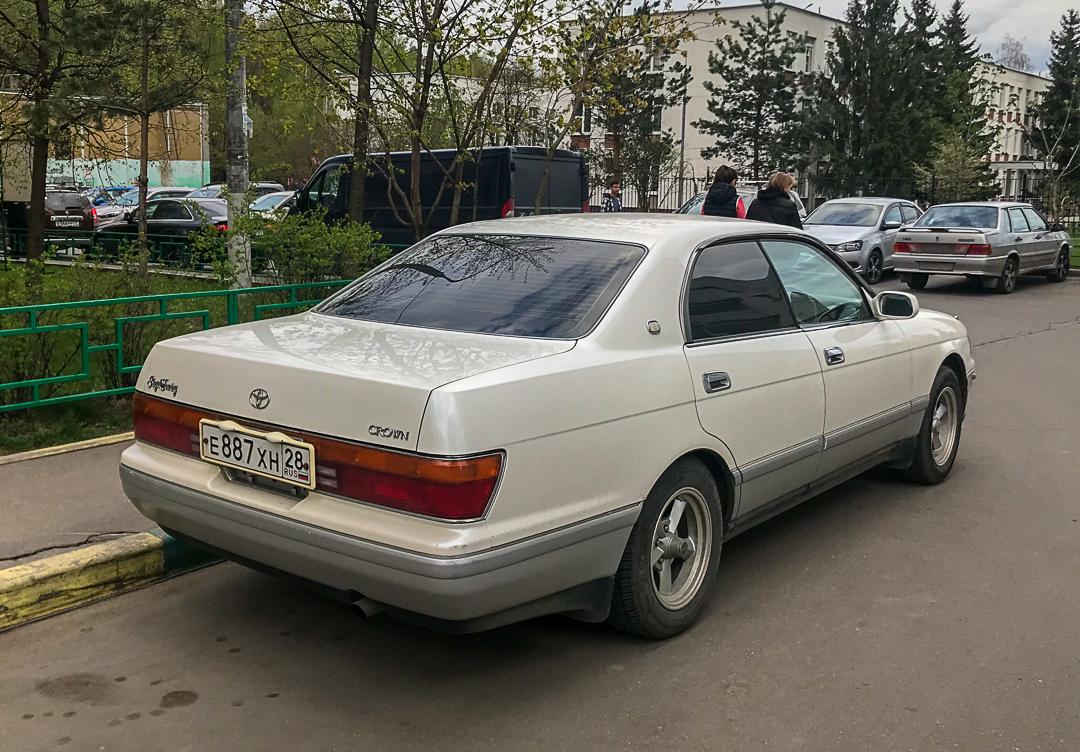Автомобиль госномер Е887ХН28