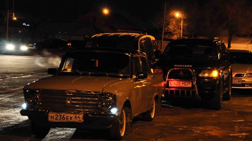 Автомобиль госномер Н236ЕК64