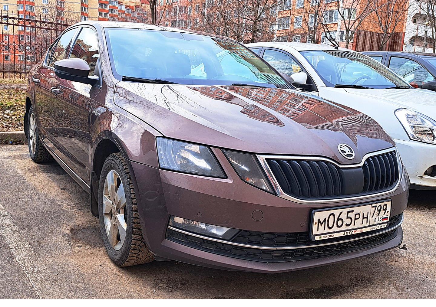 Автомобиль госномер М065РН799