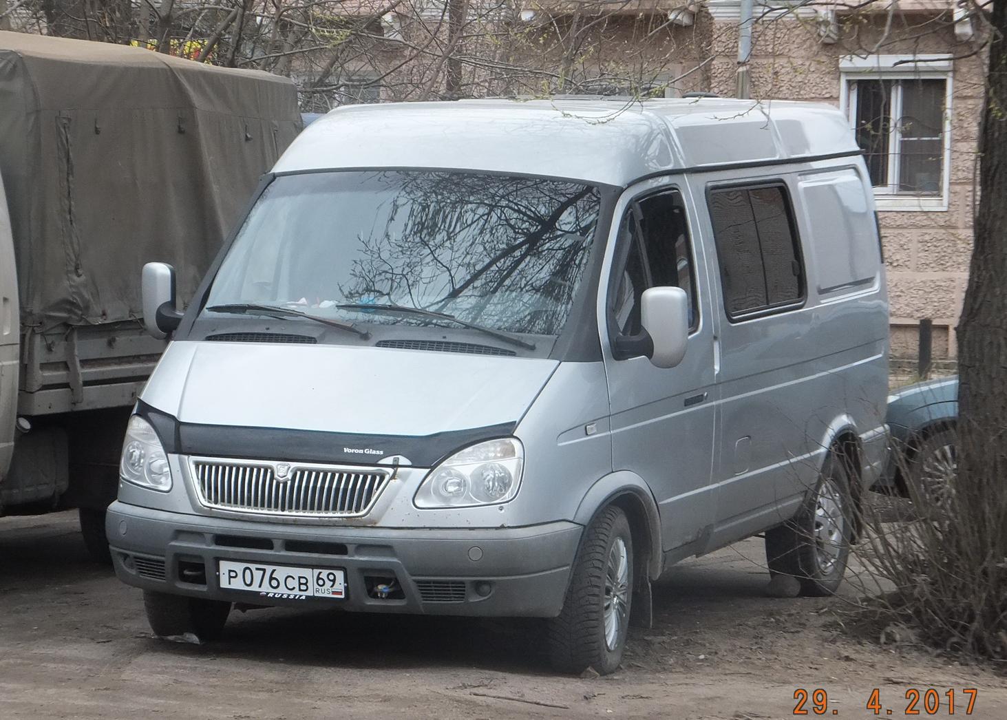 Автомобиль госномер Р076СВ69