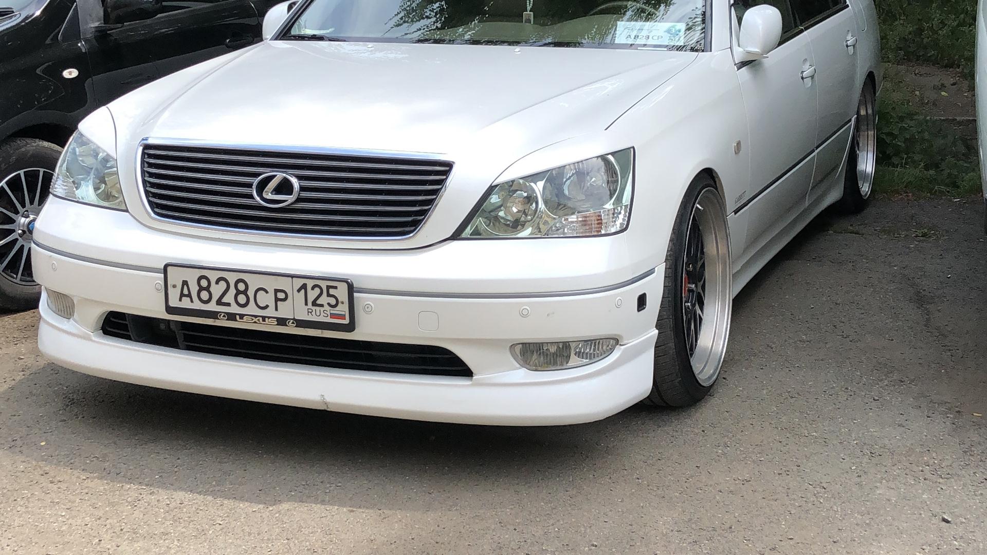 Автомобиль госномер А828СР125