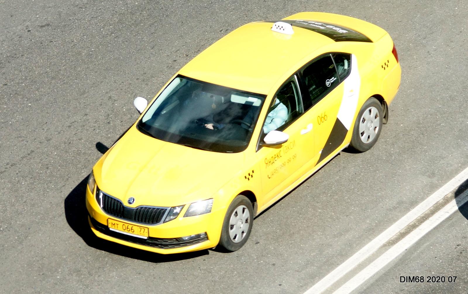 Автомобиль госномер МТ06677
