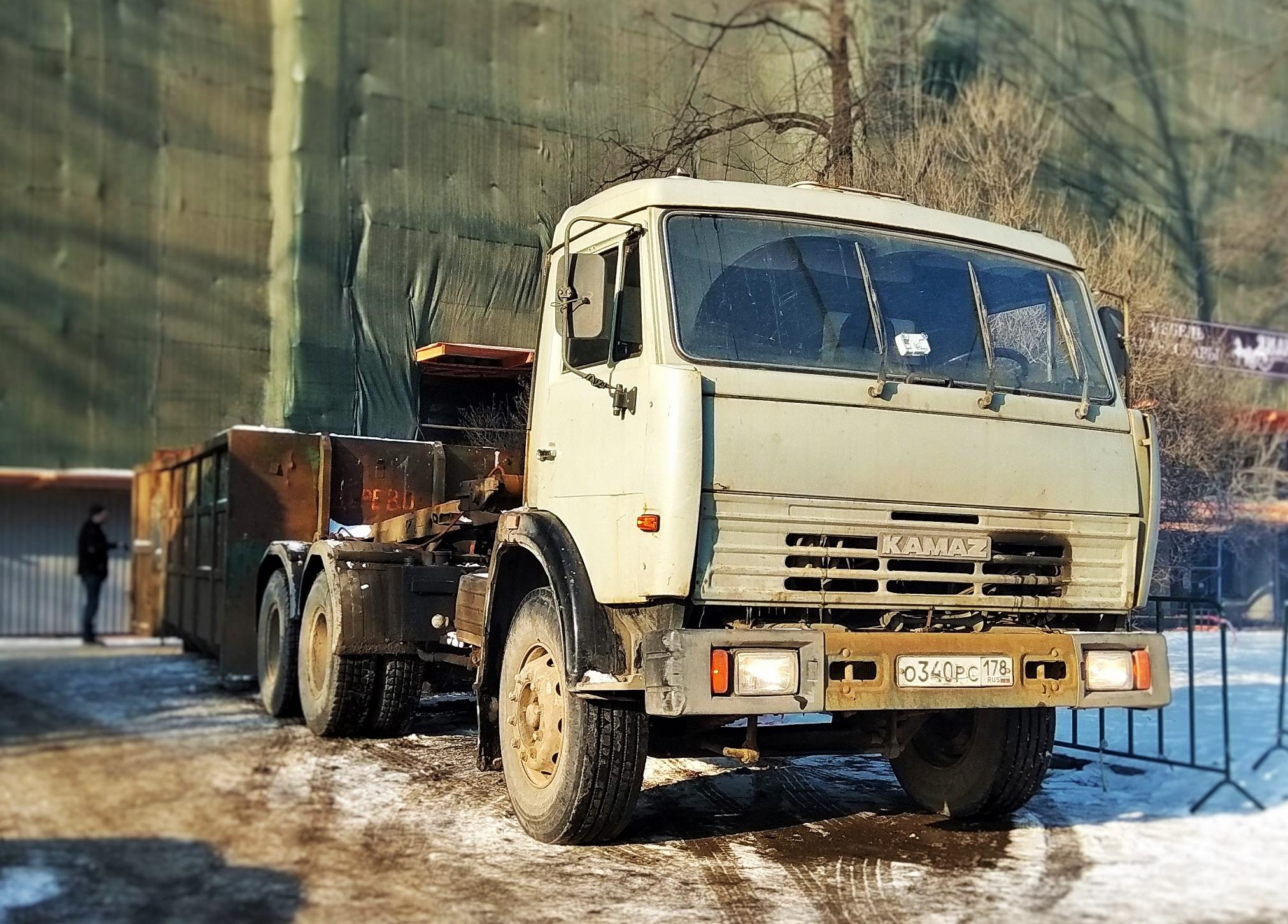 Автомобиль госномер О340РС178