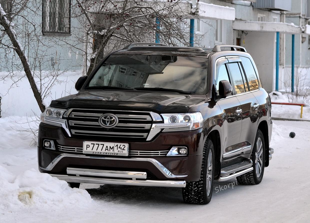 Автомобиль госномер Р777АМ142