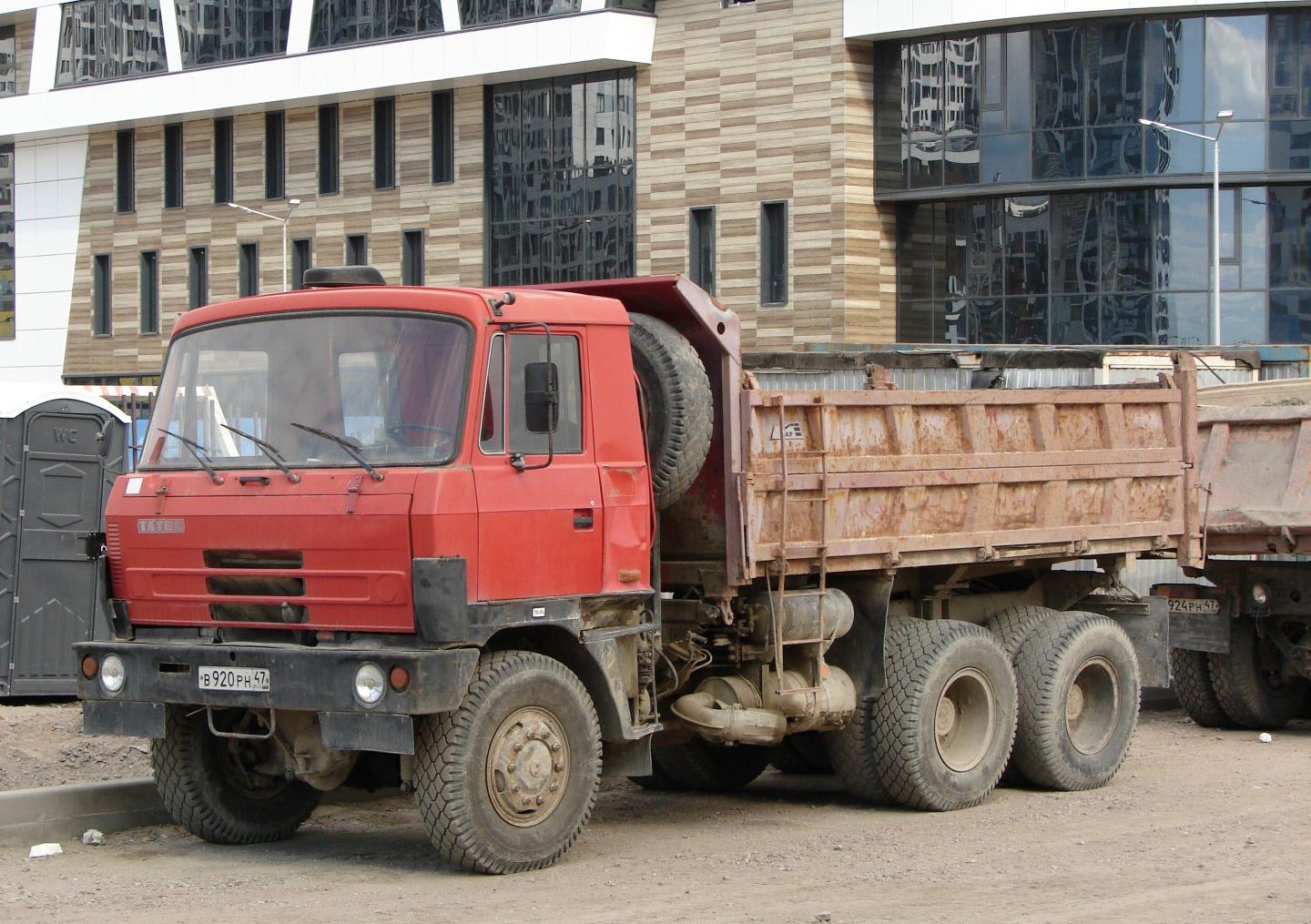 Автомобиль госномер В920РН47