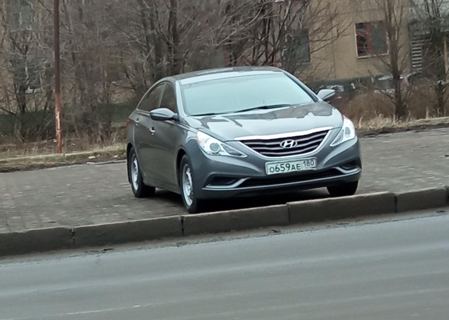 Автомобиль госномер О659АЕ180