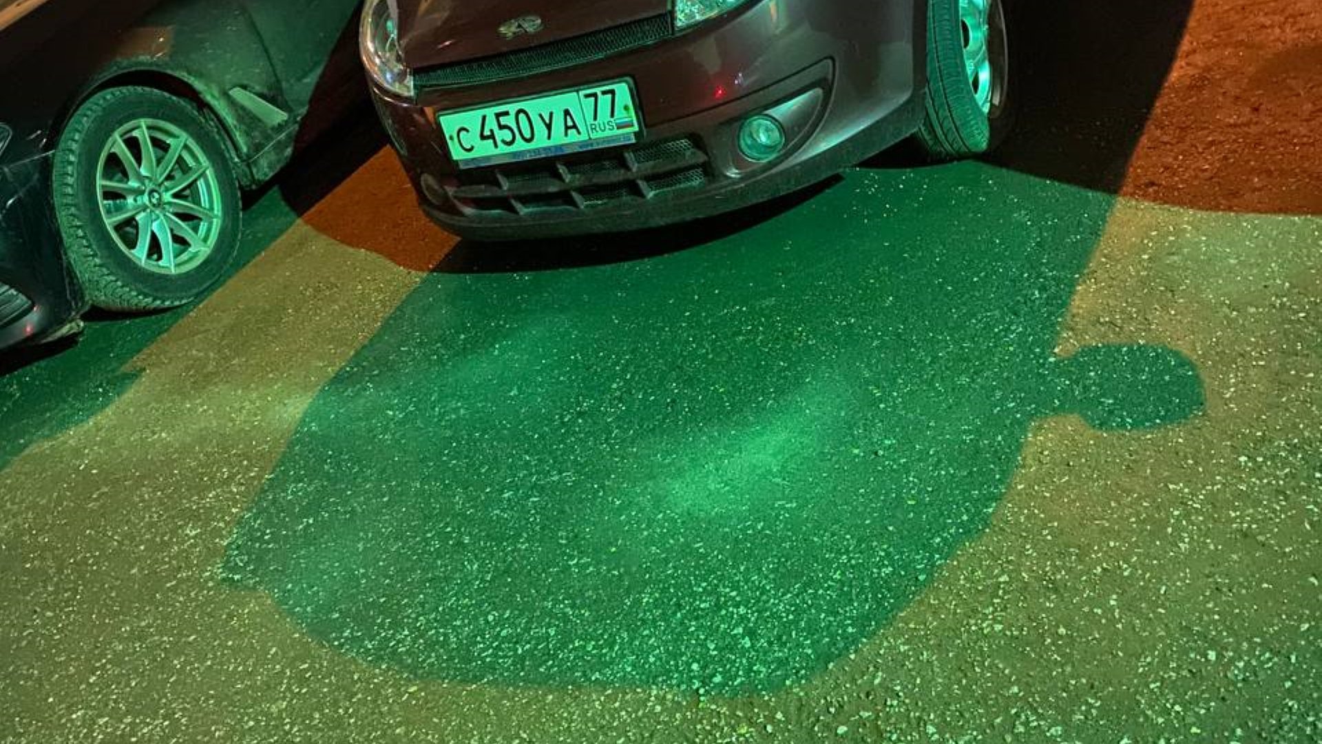 Автомобиль госномер С450УА77
