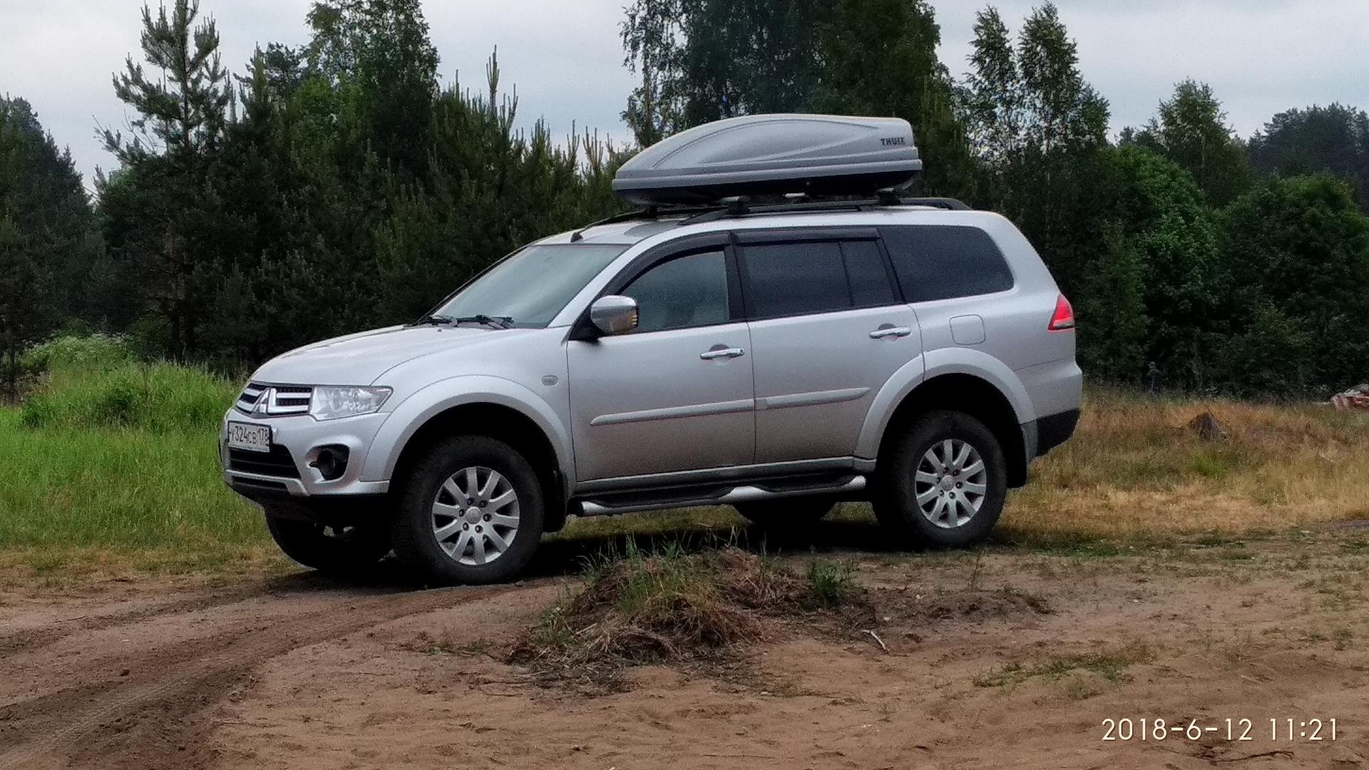 Автомобиль госномер Н324СВ178