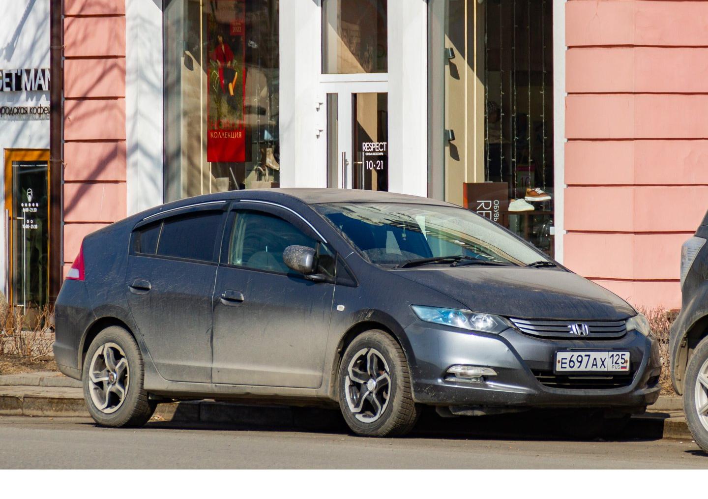Автомобиль госномер Е697АХ125