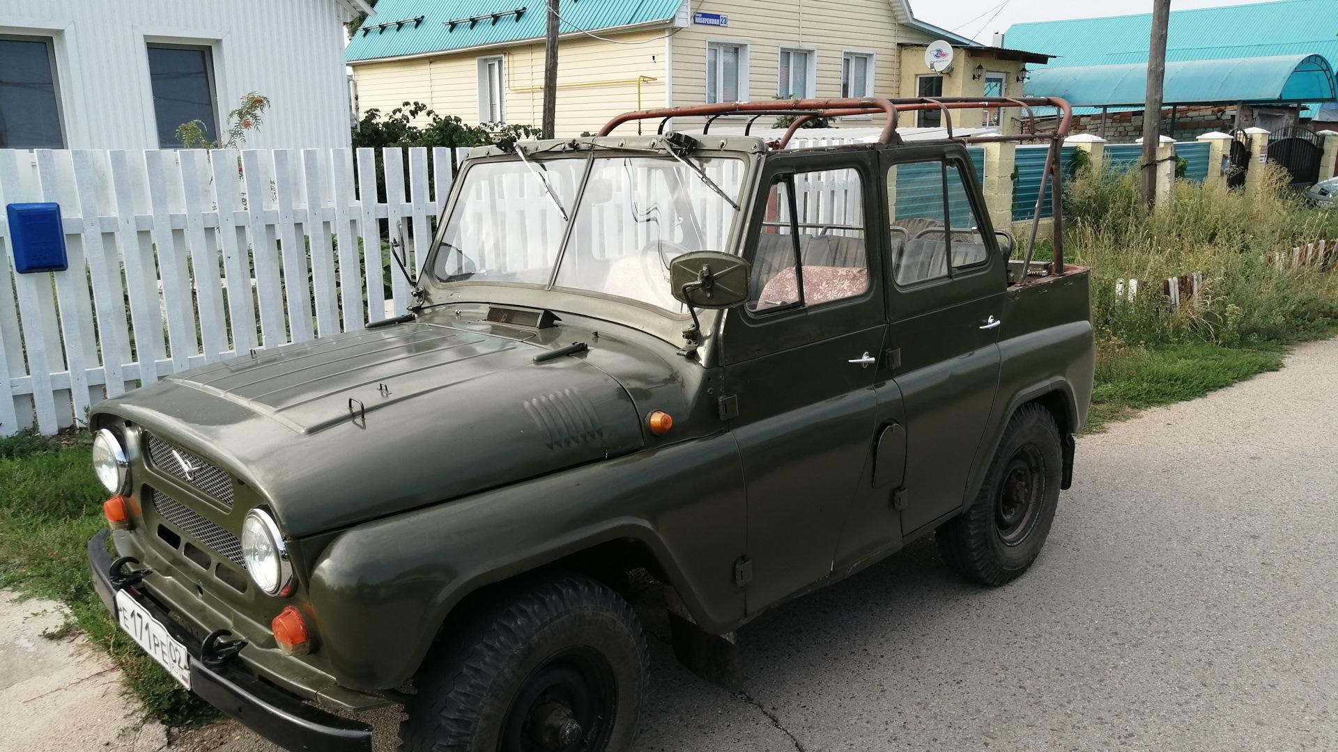 Автомобиль госномер Е171РЕ02