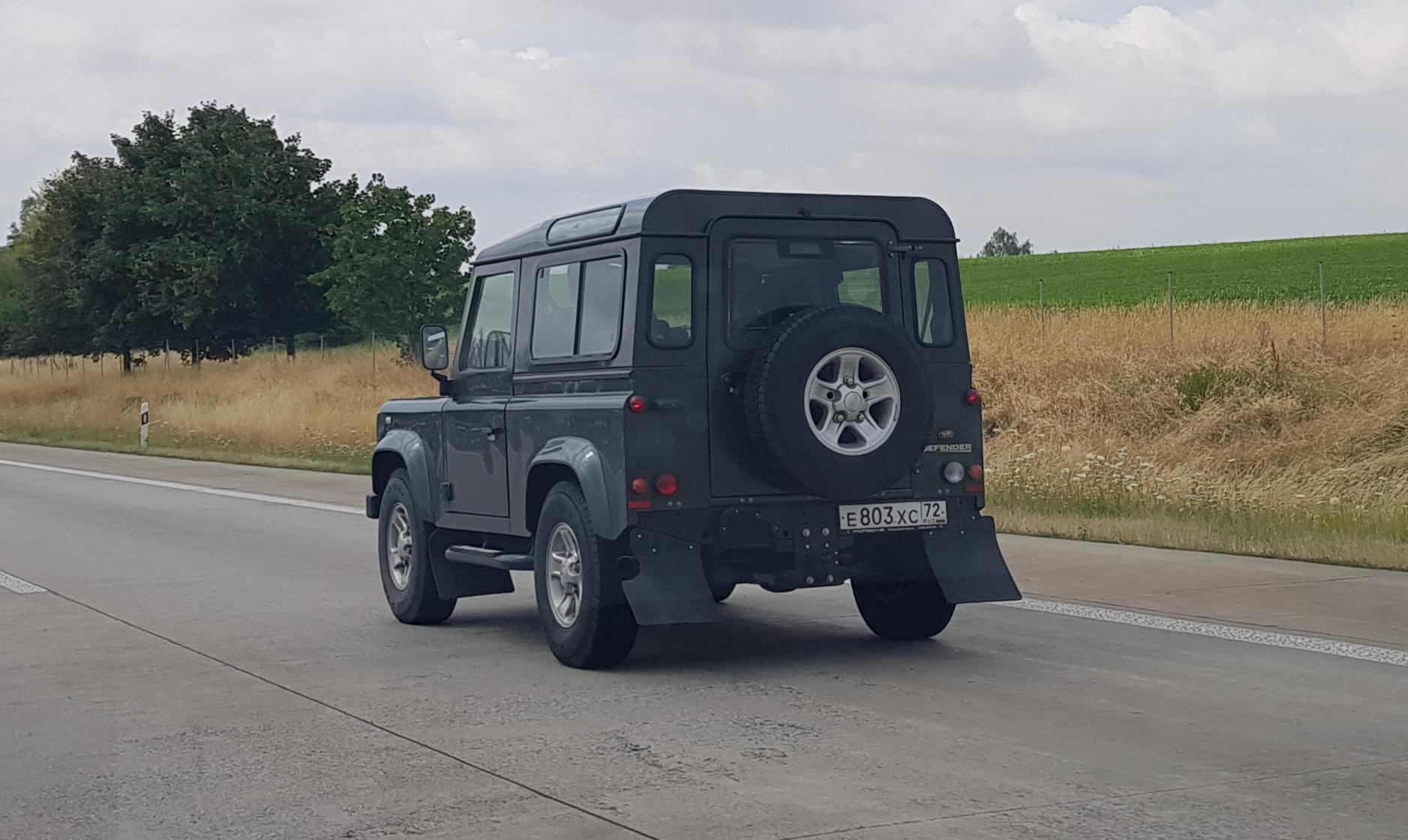 Автомобиль госномер Е803ХС72